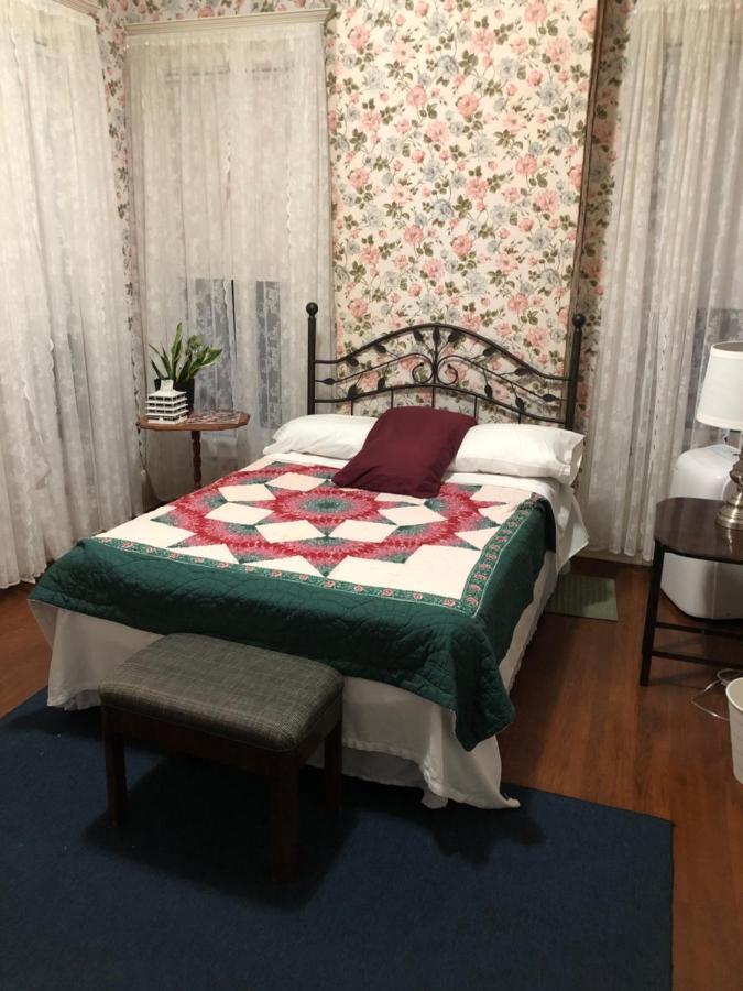 Rose Corner Inn Hillsdale Zewnętrze zdjęcie