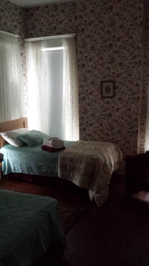 Rose Corner Inn Hillsdale Zewnętrze zdjęcie